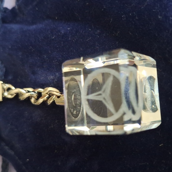 Mersedes Benz Keyring Cube. Keychain - Picture 7 of 7